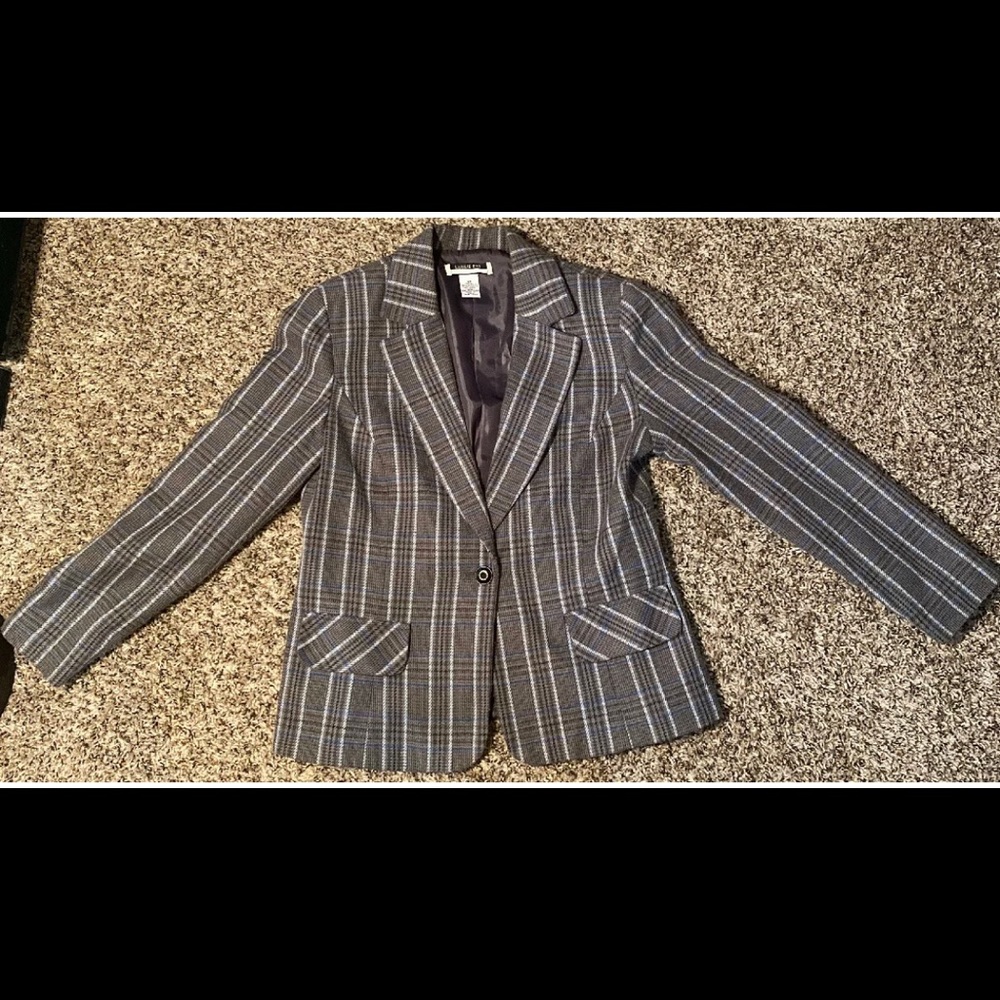 Leslie Fay Women’s Plaid Blazer - Size 10